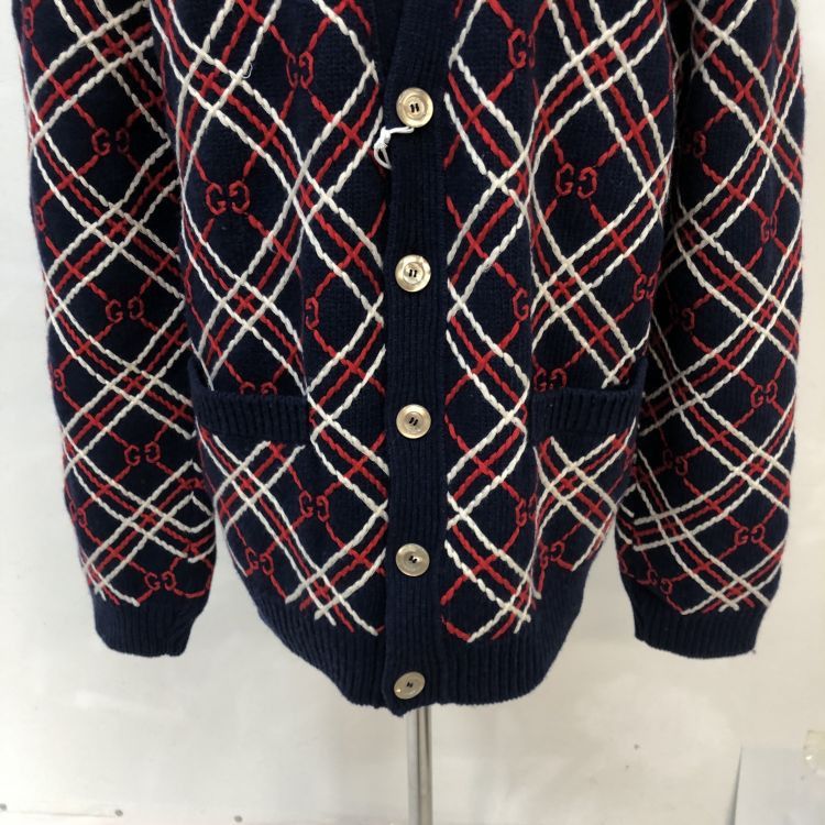 Gucci Gucci GG Logo Plaid Cardigan Size L Size US L / EU 52-54 / 3 - 9 Thumbnail