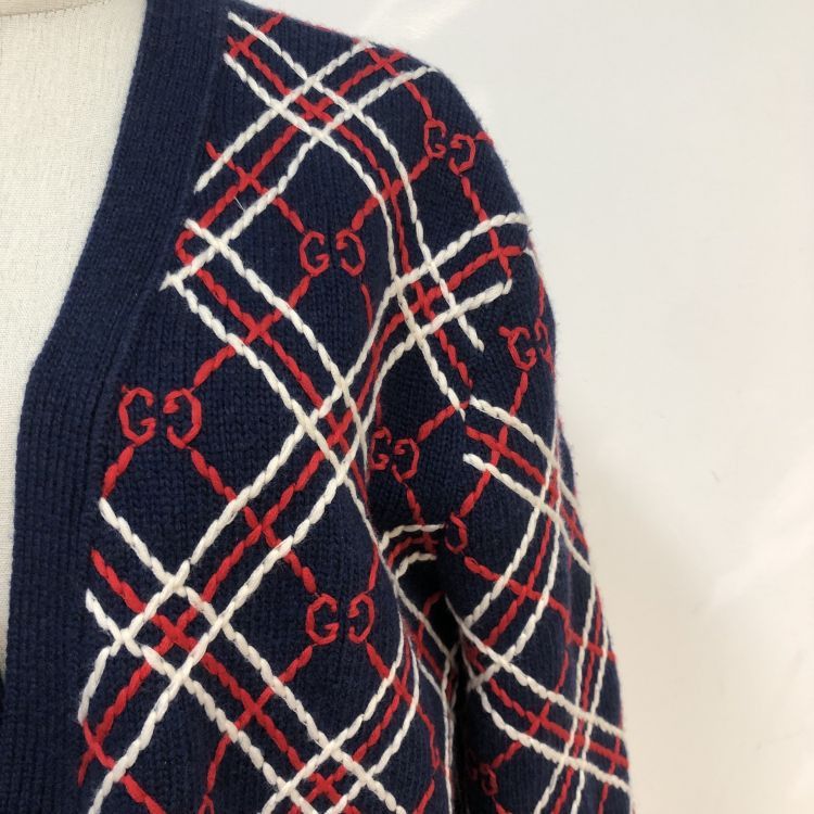 Gucci Gucci GG Logo Plaid Cardigan Size L Size US L / EU 52-54 / 3 - 8 Thumbnail