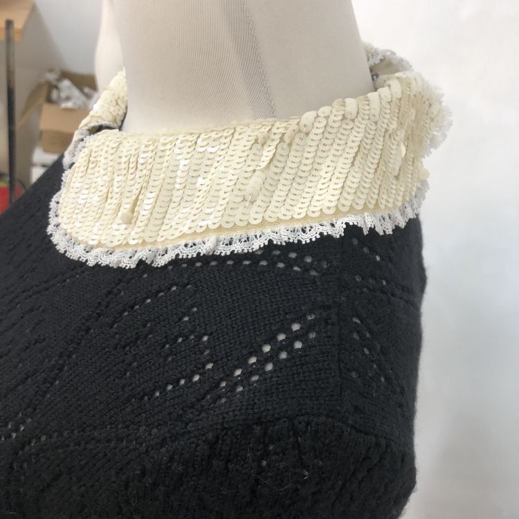 Gucci Gucci GG Knit Mini Dress with Sequin Collar XS Size XS / US 0-2 / IT 36-38 - 7 Thumbnail