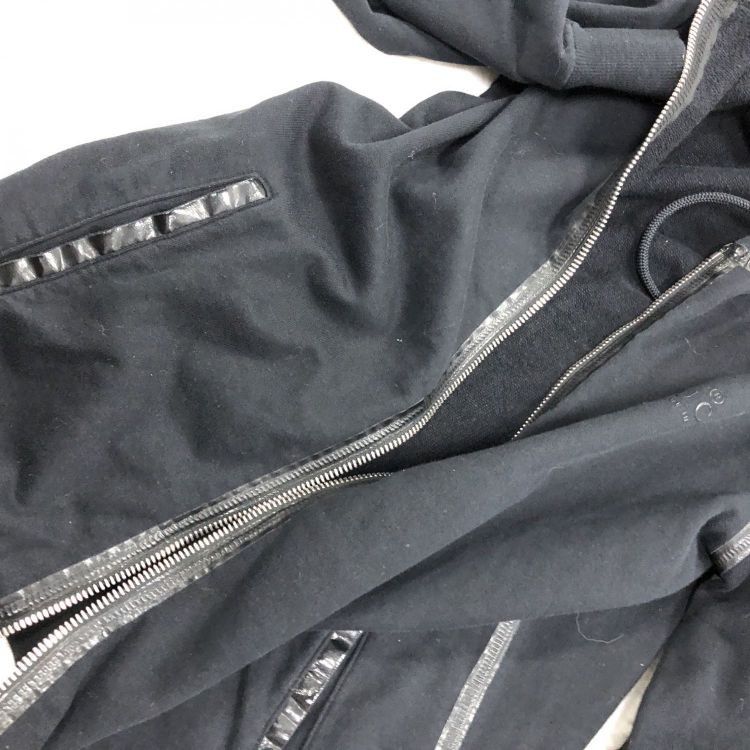 Gucci Gucci Black Logo Zip-up Hoodie Size S Size US S / EU 44-46 / 1 - 9 Thumbnail
