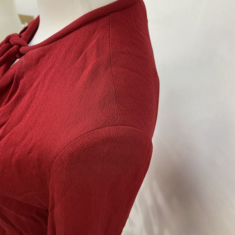 Gucci Gucci Red Tie Neck Long Sleeve Blouse Size M Size M / US 6-8 / IT 42-44 - 7 Thumbnail