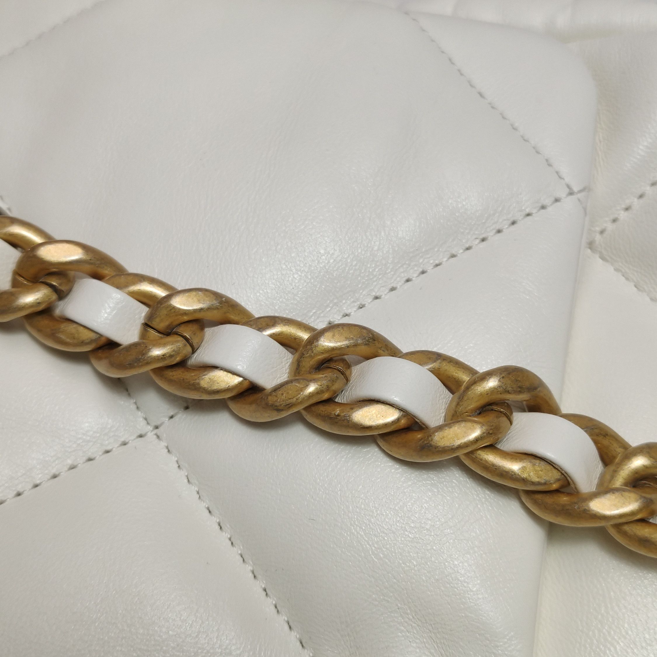 Chanel Chanel Women os Shoulder Bags Size ONE SIZE - 13 Thumbnail