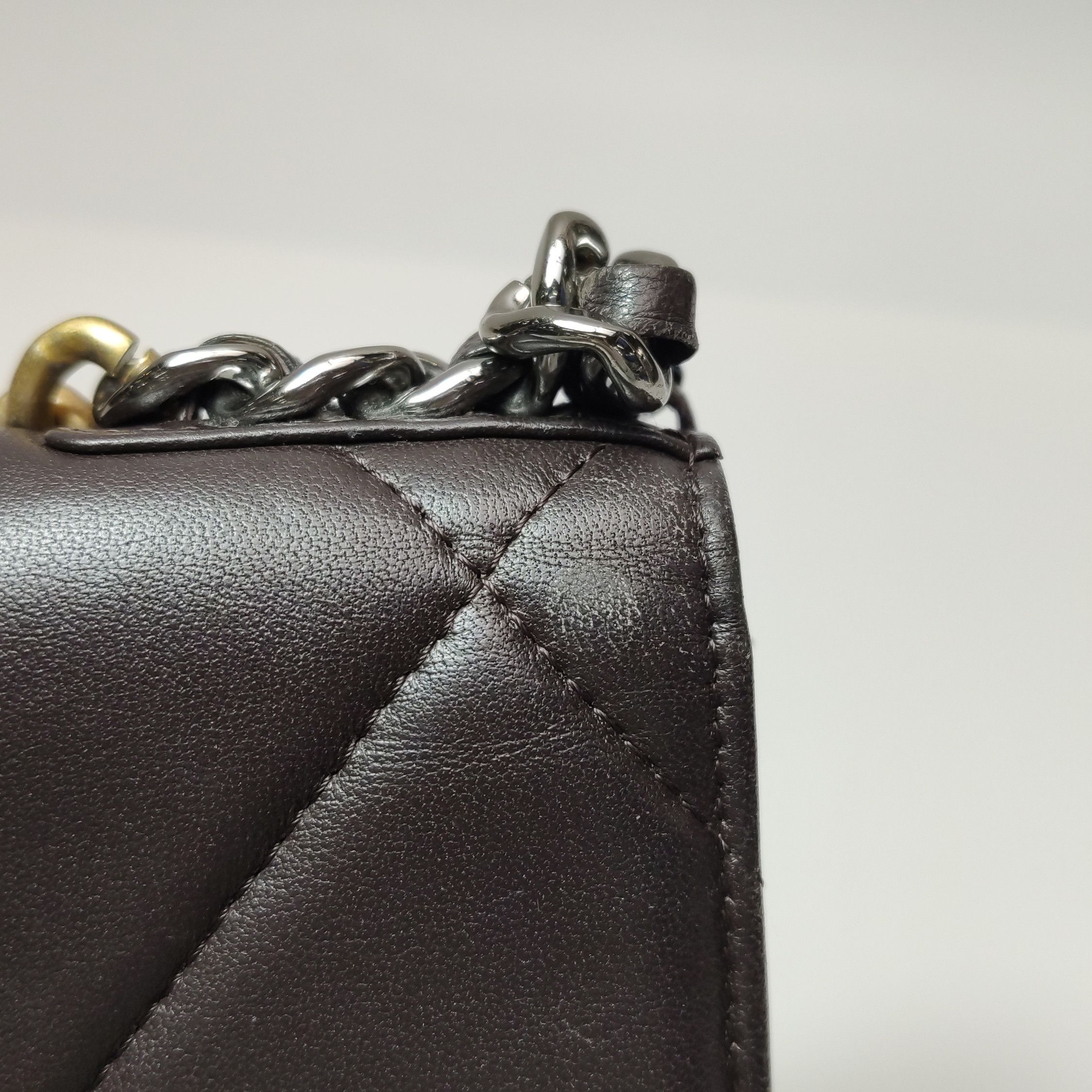 Chanel Chanel Women os Crossbody Bags Size ONE SIZE - 25 Thumbnail