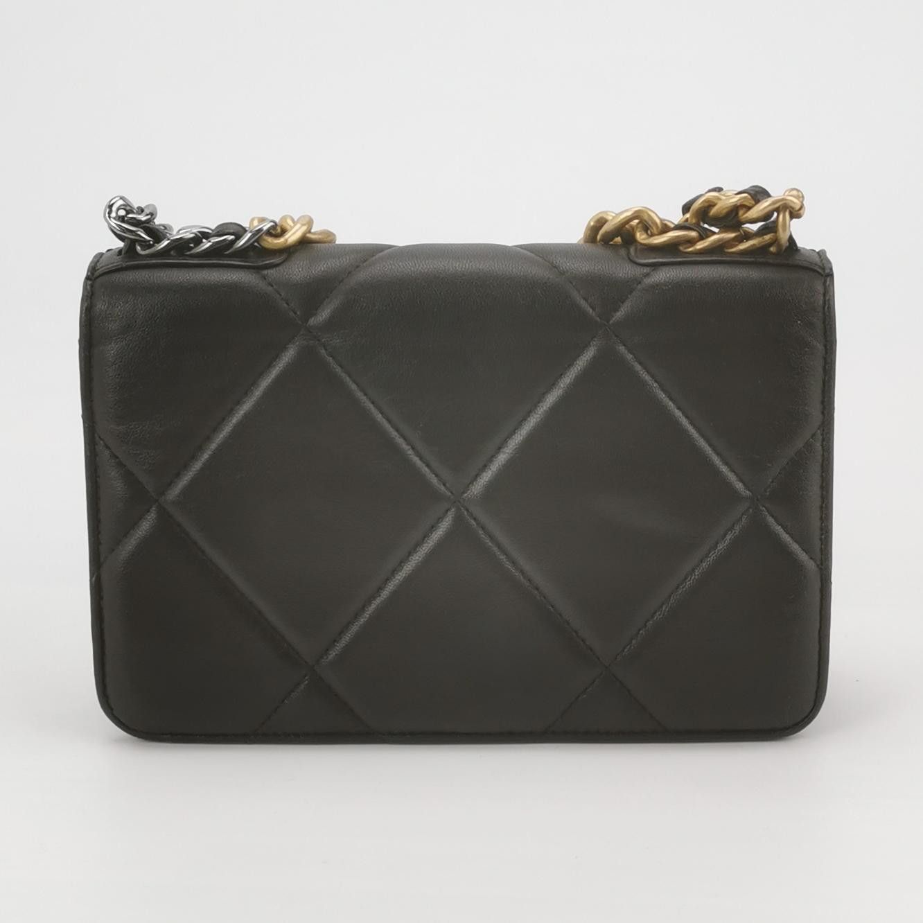 Chanel Chanel Women os Crossbody Bags Size ONE SIZE - 5 Thumbnail