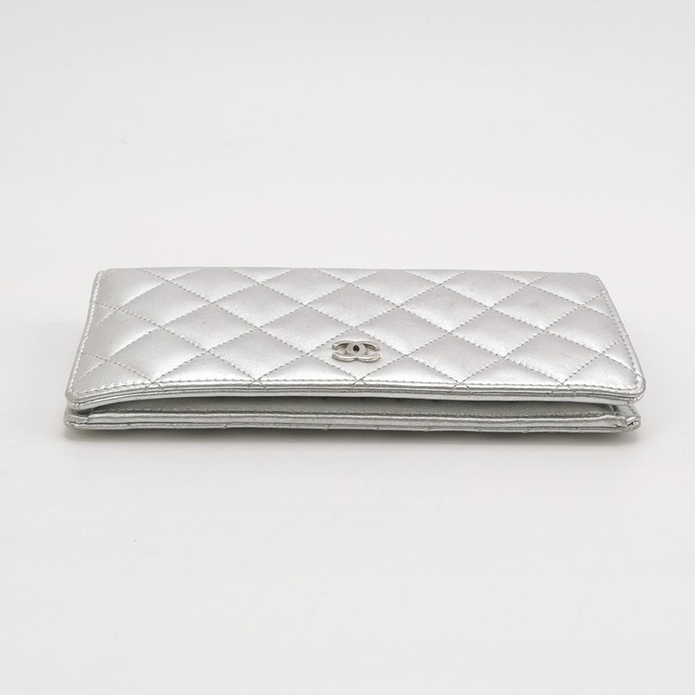Chanel Chanel Women os Wallets Size ONE SIZE - 5 Thumbnail
