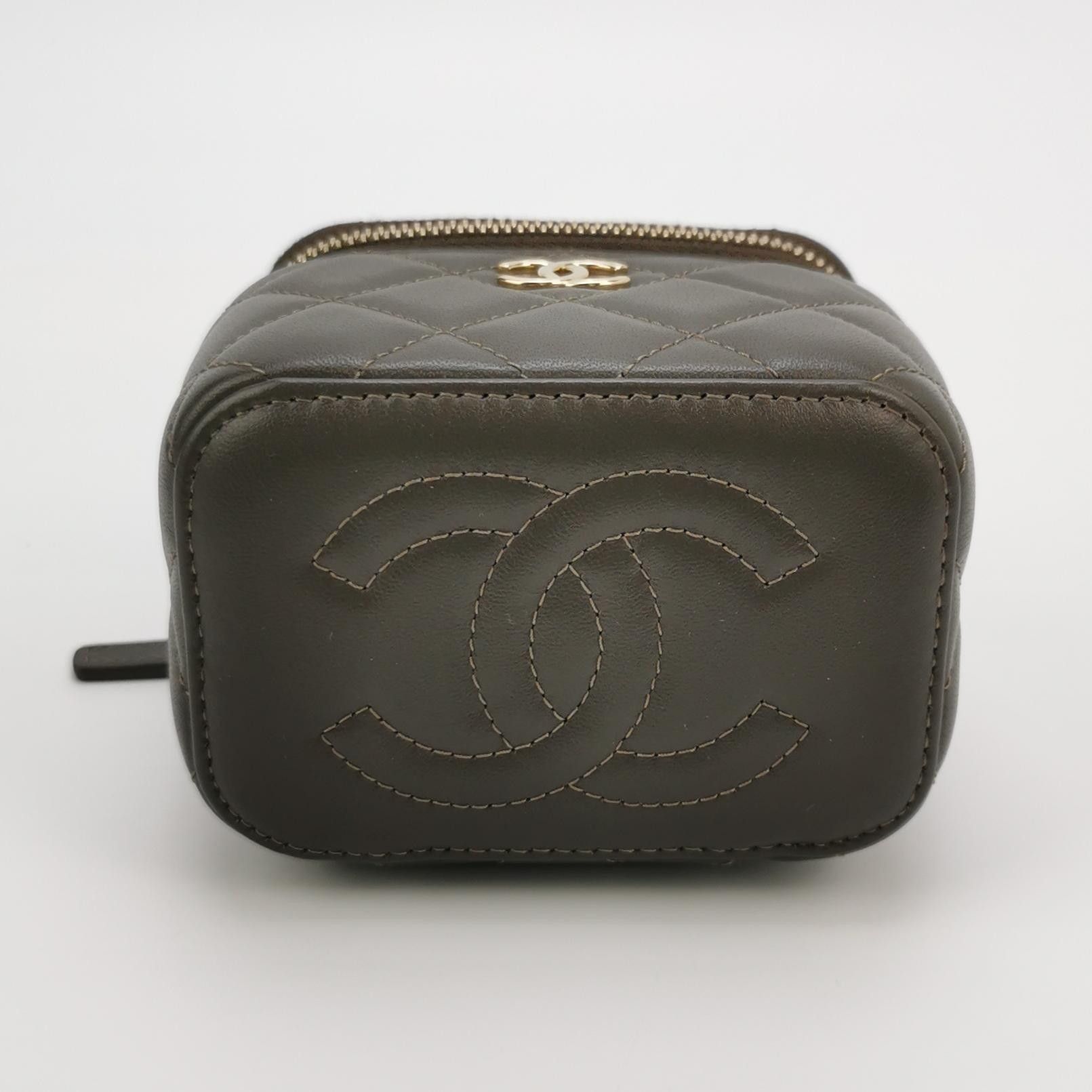 Chanel Chanel Women os Shoulder Bags Size ONE SIZE - 6 Thumbnail