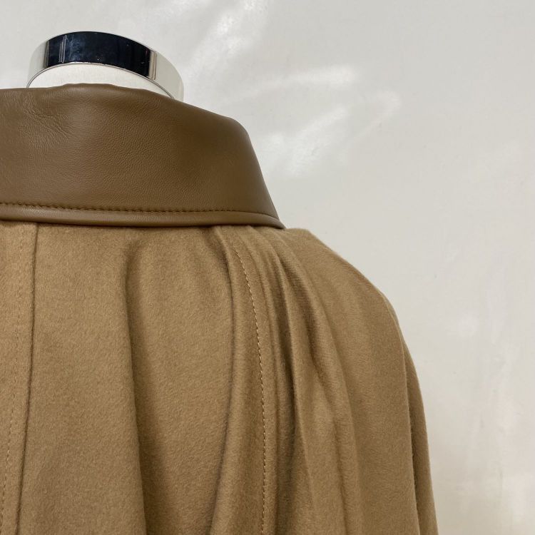 Gucci Gucci Wool Leather Collar Cape Size 40 Size S / US 4 / IT 40 - 10 Thumbnail
