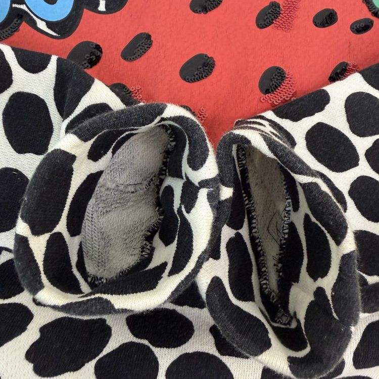 Gucci Gucci Strawberry Print Sweatshirt XS Size US XS / EU 42 / 0 - 12 Thumbnail