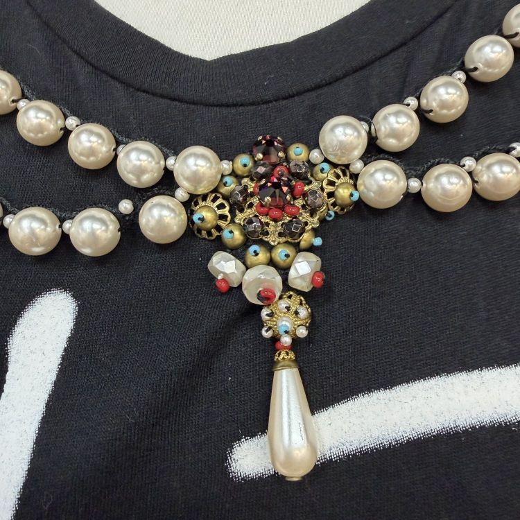 Gucci Gucci Pearl Logo T-Shirt Size XS Size XS / US 0-2 / IT 36-38 - 8 Thumbnail