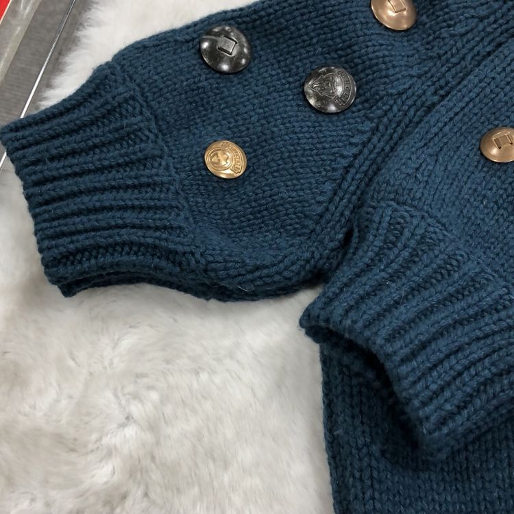 Gucci Gucci Button Embellished Sweater Size M Size M / US 6-8 / IT 42-44 - 7 Thumbnail