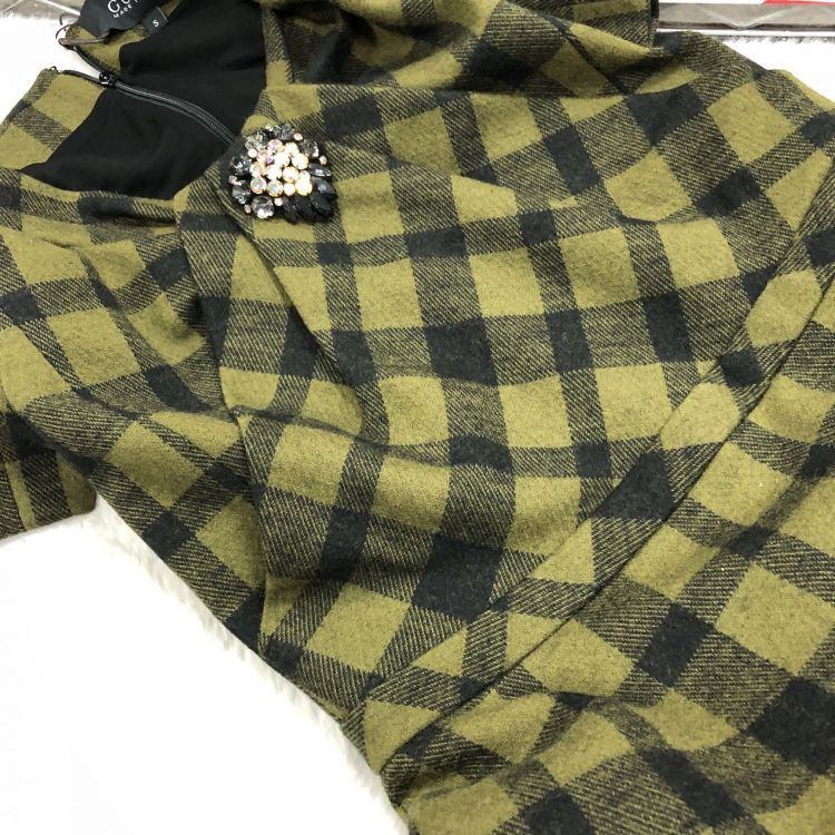 Gucci Gucci Plaid Midi Dress Size S Size S / US 4 / IT 40 - 6 Thumbnail