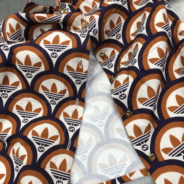 Gucci Gucci x Adidas Trefoil Button Up Size 36 Size XS / US 0-2 / IT 36-38 - 9 Thumbnail