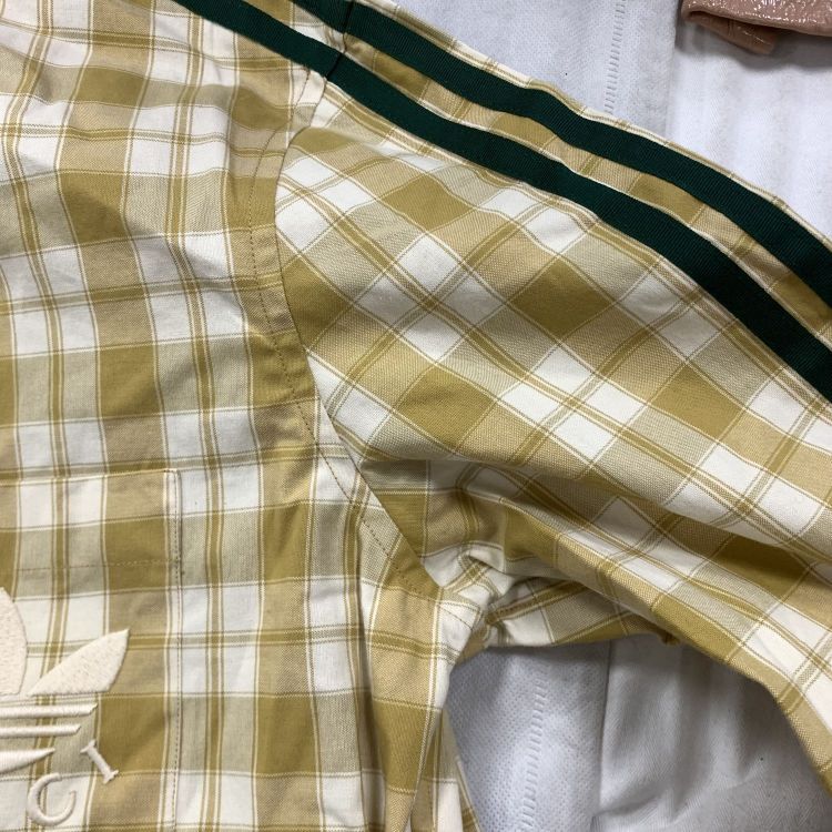 Gucci Gucci x Adidas Plaid Button Up Shirt Size L Size US L / EU 52-54 / 3 - 12 Thumbnail