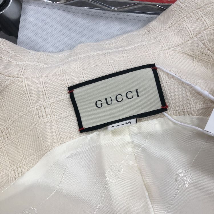 Gucci Gucci Textured Beige Vest Size 40 Size S / US 4 / IT 40 - 6 Thumbnail