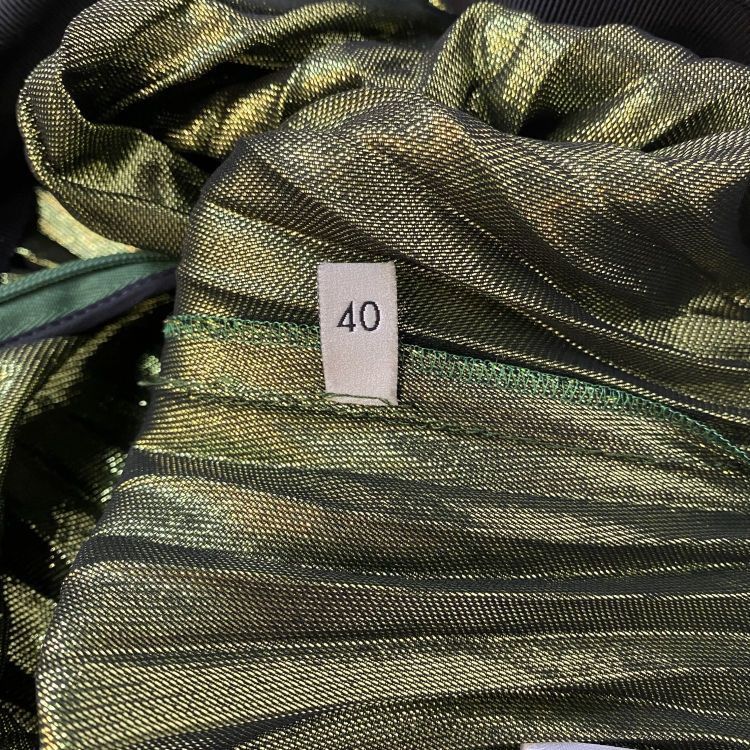 Gucci Gucci Metallic Pleated Midi Skirt Size 40 Size 27" / US 4 / IT 40 - 4 Thumbnail