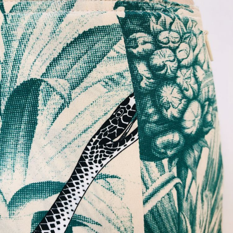 Gucci Gucci Snake Print Silk Midi Skirt Size 40 Size 27" / US 4 / IT 40 - 6 Thumbnail