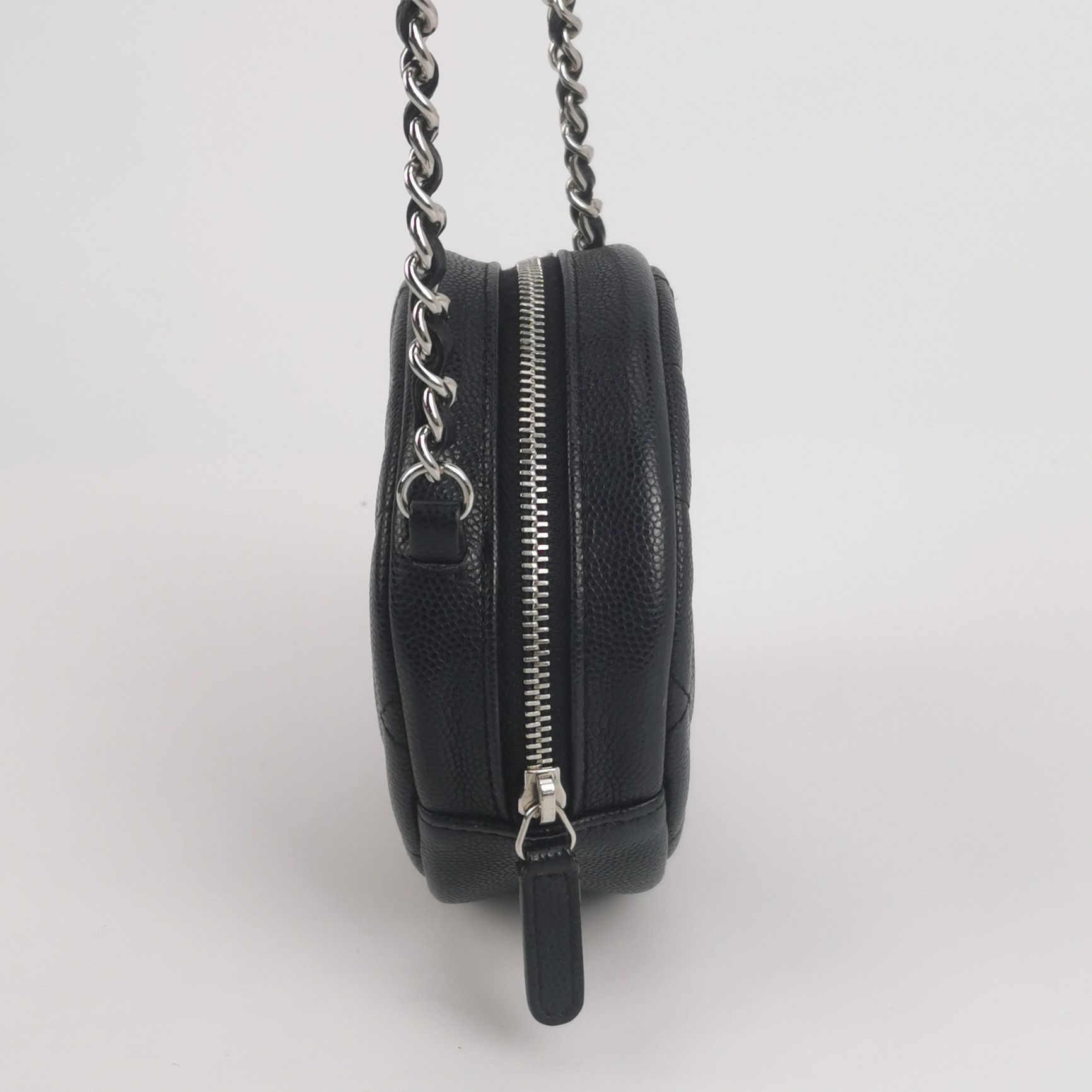 Chanel Chanel Women os Shoulder Bags Size ONE SIZE - 4 Thumbnail