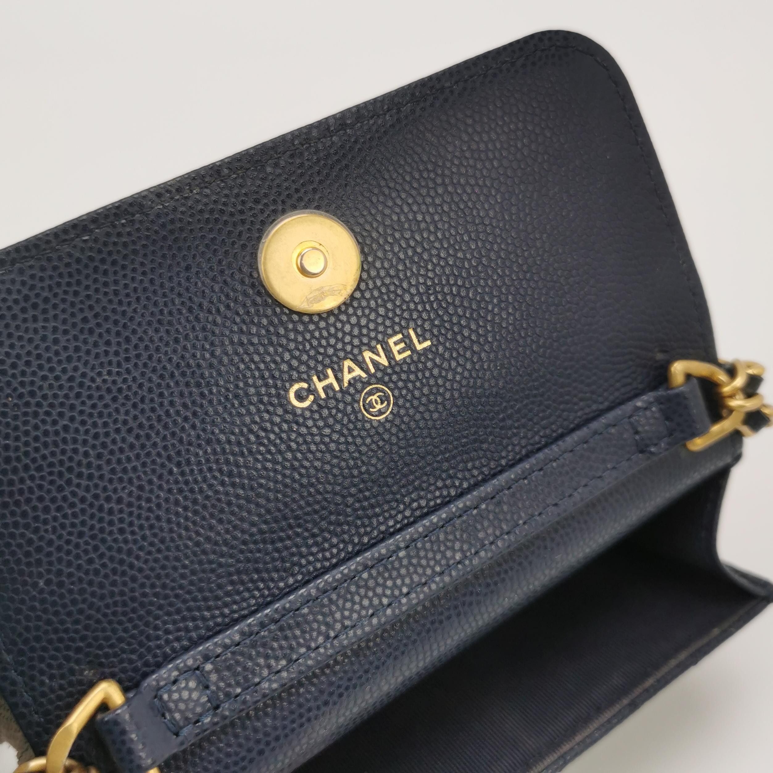 Chanel Chanel Women os Shoulder Bags Size ONE SIZE - 8 Thumbnail