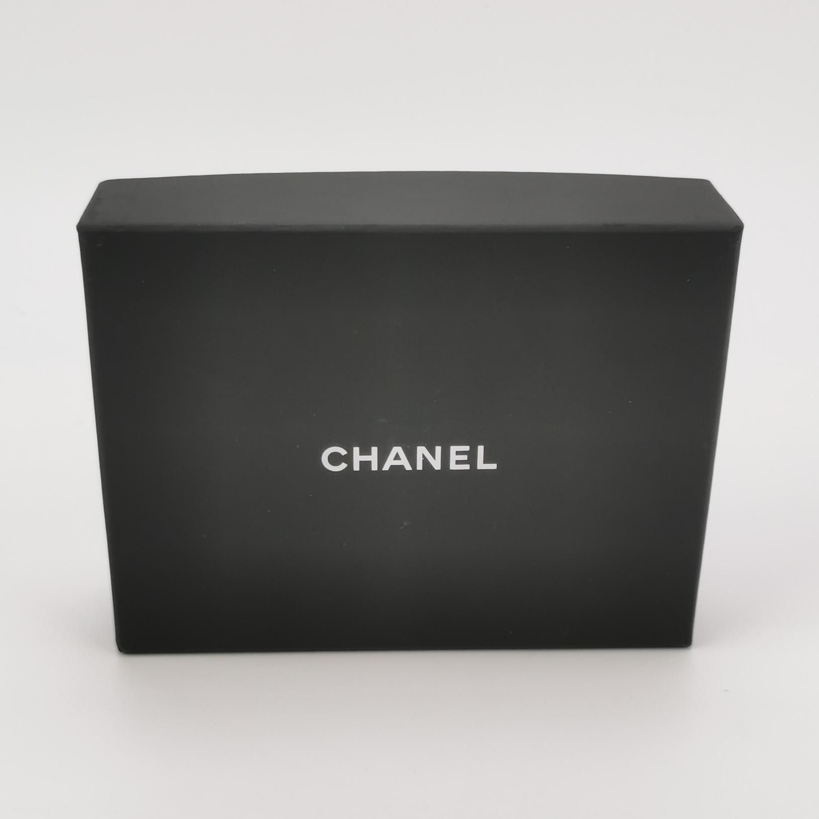 Chanel Chanel Women os Shoulder Bags Size ONE SIZE - 9 Thumbnail