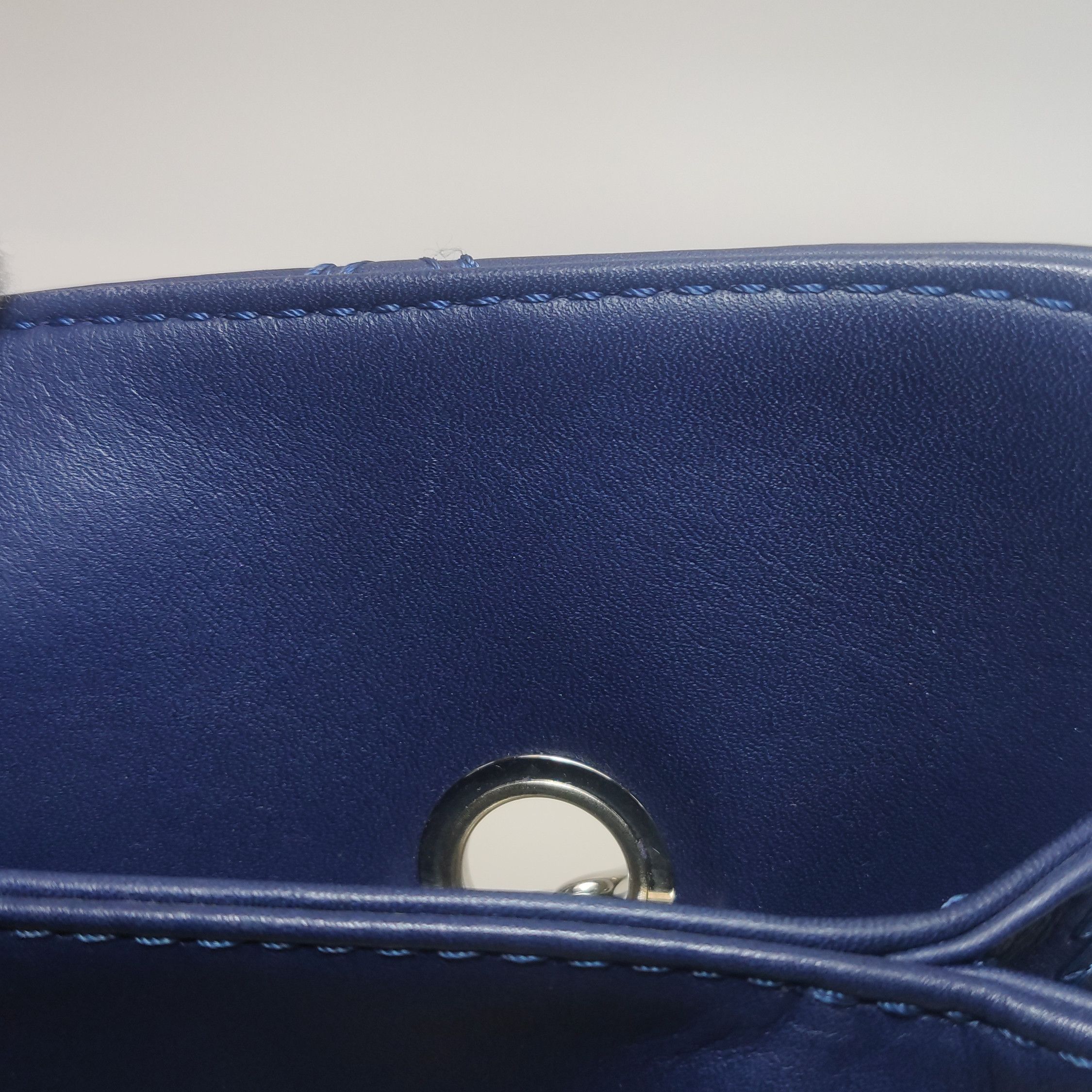 Chanel Chanel Women os Shoulder Bags Size ONE SIZE - 10 Thumbnail