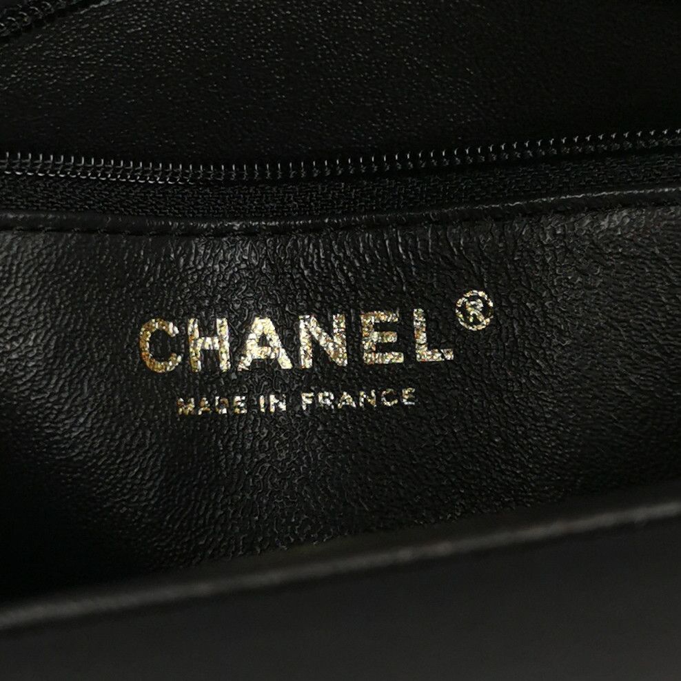 Chanel Chanel Women os Shoulder Bags Size ONE SIZE - 8 Thumbnail