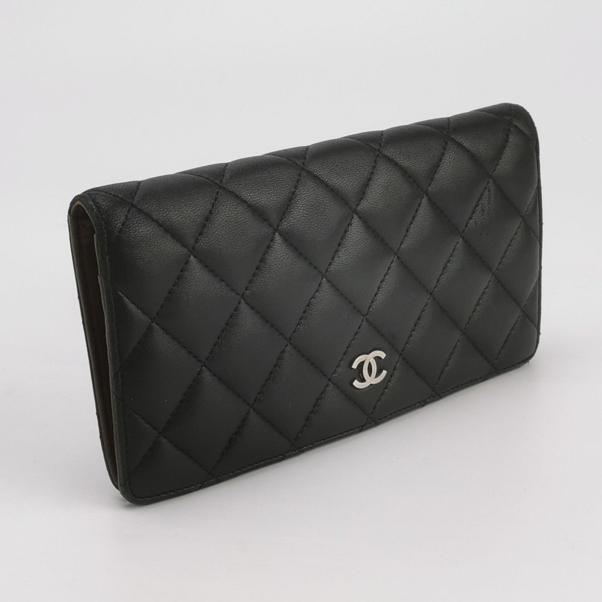 Chanel Chanel Women os Wallets Size ONE SIZE - 3 Thumbnail