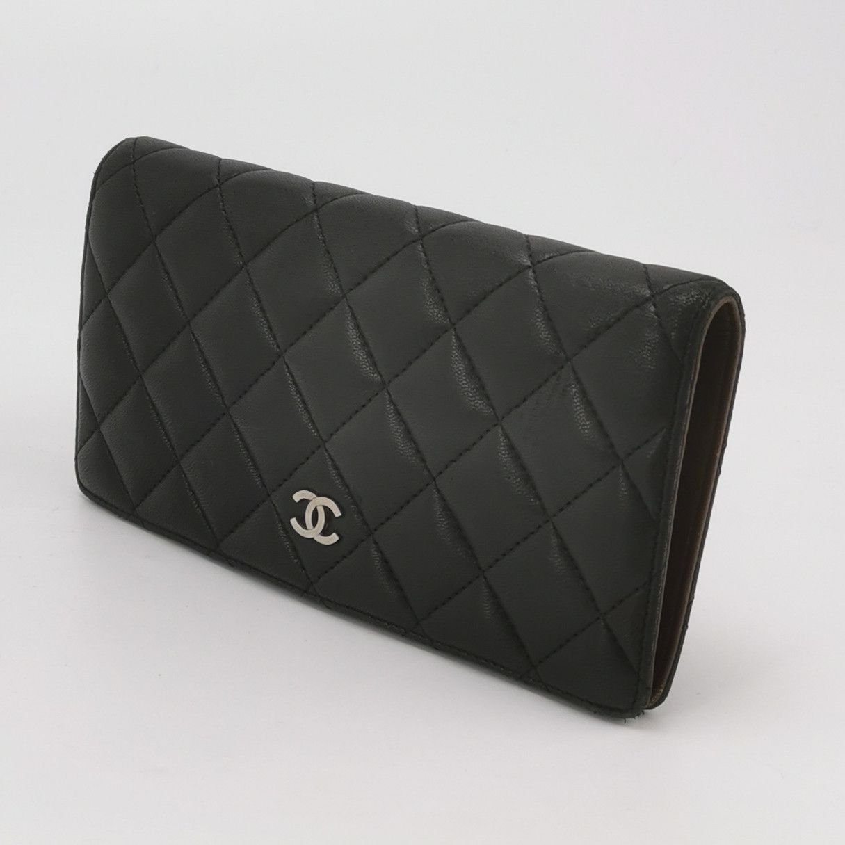 Chanel Chanel Women os Wallets Size ONE SIZE - 2 Thumbnail