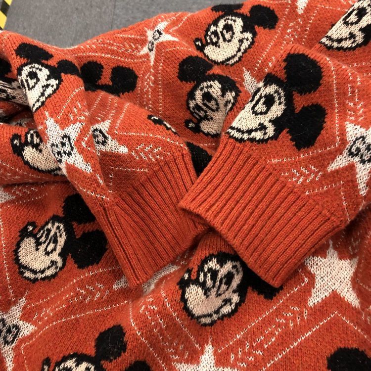 Gucci Gucci x Disney Mickey Mouse Sweater Size M Size US M / EU 48-50 / 2 - 7 Thumbnail