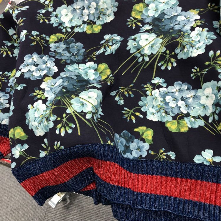 Gucci Gucci Floral Print Sweatshirt Size S Size US S / EU 44-46 / 1 - 7 Thumbnail