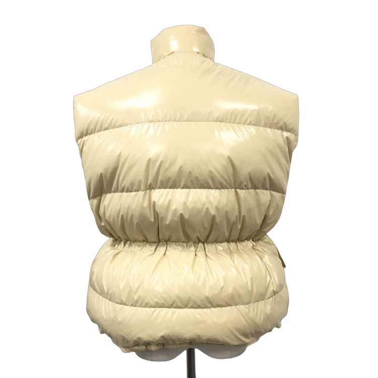 Gucci Gucci Logo Patch Puffer Vest Size 36 Size XS / US 0-2 / IT 36-38 - 4 Thumbnail