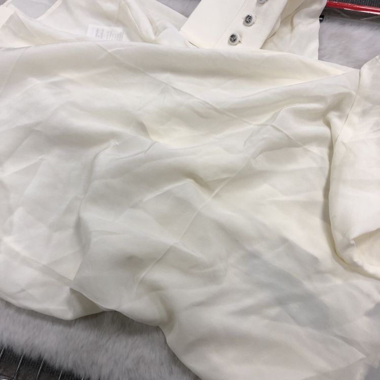 Gucci Gucci Silk Button Up Blouse Size 38 Size XS / US 0-2 / IT 36-38 - 10 Thumbnail
