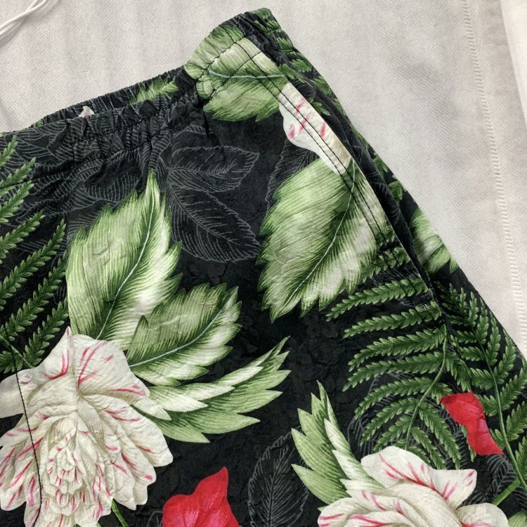 Gucci Gucci Floral Silk-Blend Shorts Size 30 Size US 30 / EU 46 - 7 Thumbnail