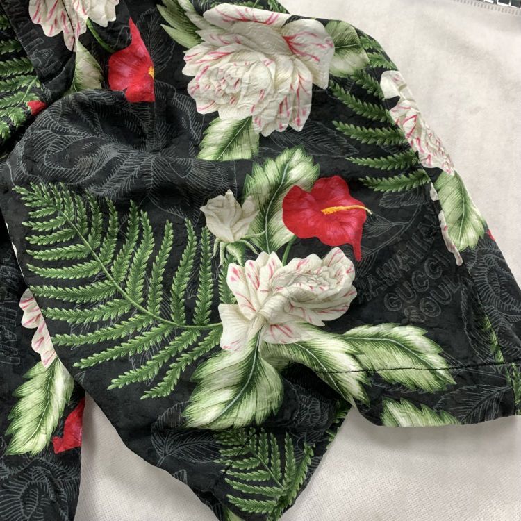 Gucci Gucci Floral Silk-Blend Shorts Size 30 Size US 30 / EU 46 - 8 Thumbnail