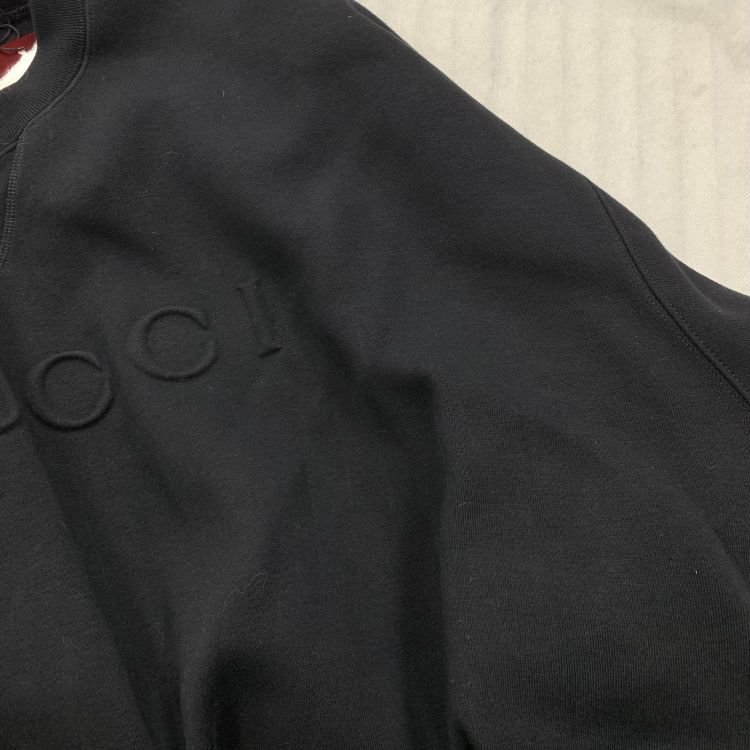 Gucci Gucci Embossed Logo Sweatshirt Size M Size M / US 6-8 / IT 42-44 - 7 Thumbnail