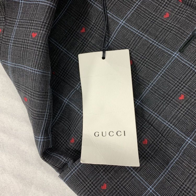 Gucci Gucci Gray Heart Plaid Blazer Size IT 42 Size M / US 6-8 / IT 42-44 - 9 Thumbnail
