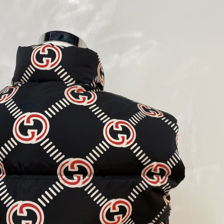 Gucci Gucci GG Logo Down Vest Size 36 Size XS / US 0-2 / IT 36-38 - 8 Thumbnail