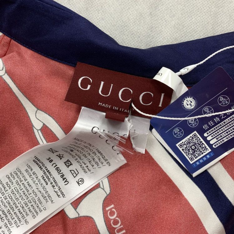 Gucci Gucci Horsebit Print Silk Shirt Set Size 38 Size XS / US 0-2 / IT 36-38 - 13 Thumbnail