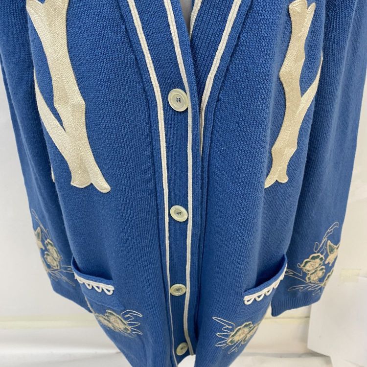 Gucci Gucci Embroidered Wool Cardigan Size M Size US M / EU 48-50 / 2 - 6 Thumbnail