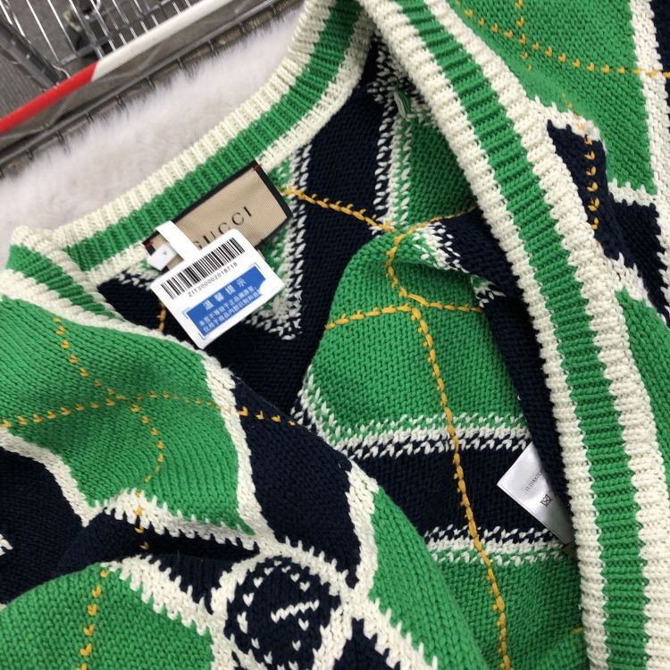 Gucci Gucci Argyle Knit Vest Size XS Size XS / US 0-2 / IT 36-38 - 6 Thumbnail