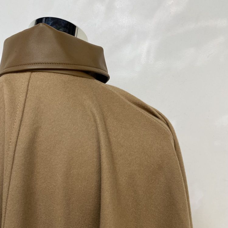 Gucci Gucci Leather Collar Wool Cape Size 36 Size XS / US 0-2 / IT 36-38 - 8 Thumbnail