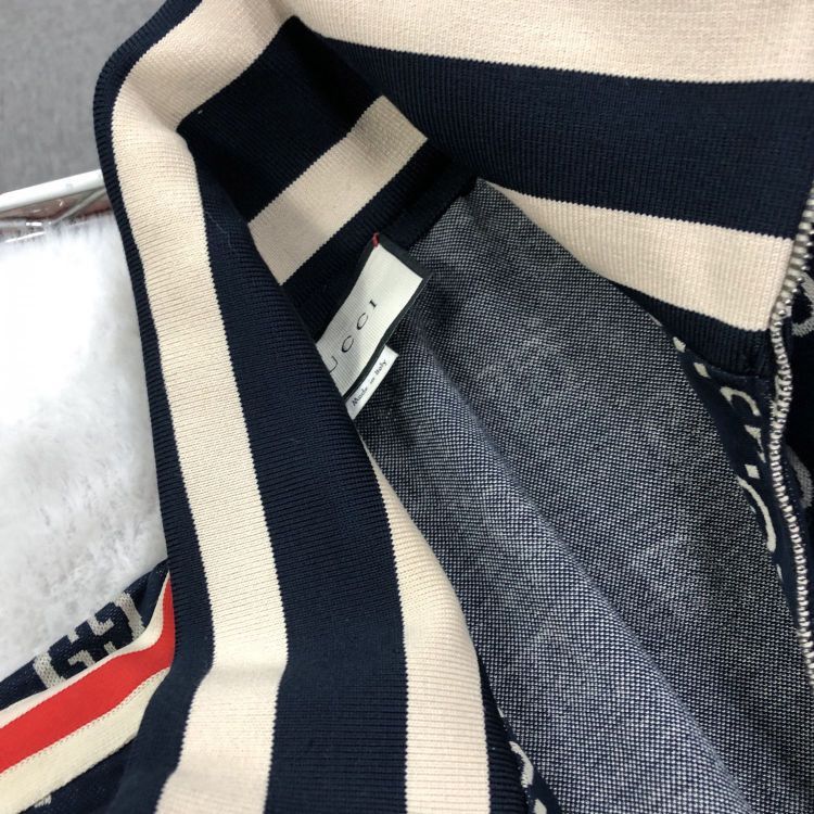 Gucci Gucci GG Monogram Knit Zip-Up Jacket Size M Size US M / EU 48-50 / 2 - 7 Thumbnail