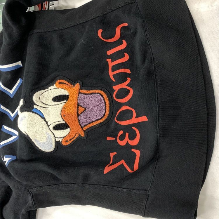 Gucci Gucci Donald Duck Embroidered Sweatshirt Size S Size US S / EU 44-46 / 1 - 10 Thumbnail
