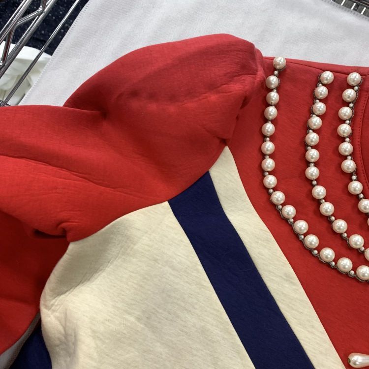 Gucci Gucci Pearl Embellished Sweatshirt Size M Size M / US 6-8 / IT 42-44 - 12 Thumbnail