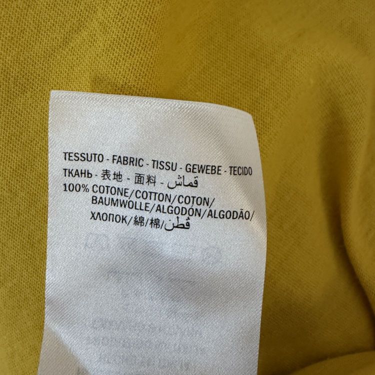 Gucci Gucci Logo Graphic T-Shirt Size S Size US S / EU 44-46 / 1 - 6 Thumbnail