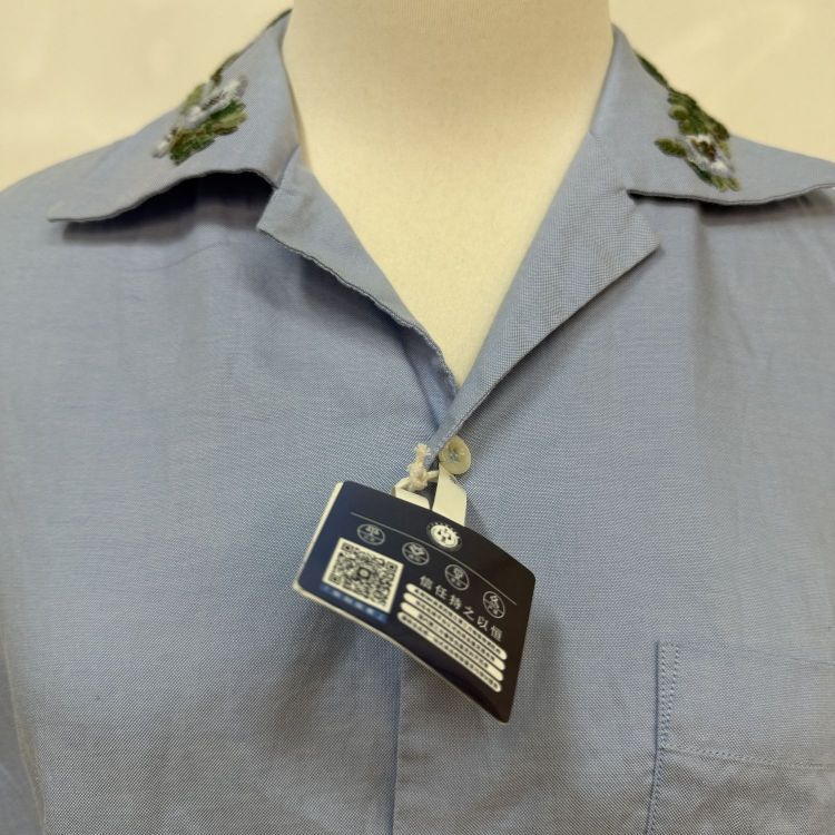 Gucci Gucci Floral Embroidered Button Up Shirt Size 48 Size US M / EU 48-50 / 2 - 7 Thumbnail