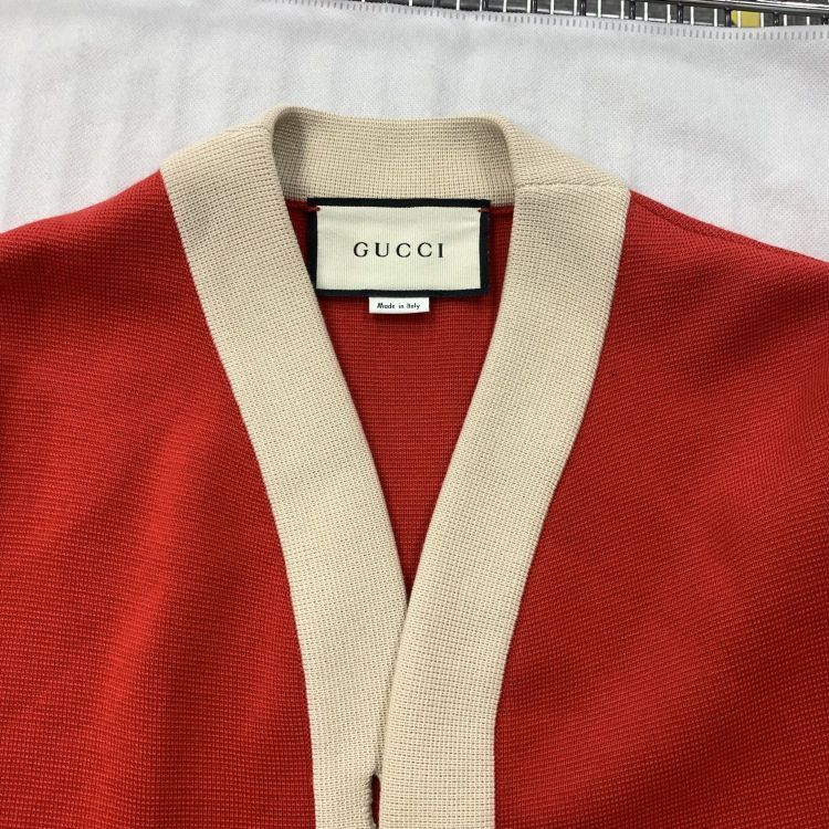 Gucci Gucci Red Knit Button Up Sweater Size S Size S / US 4 / IT 40 - 8 Thumbnail