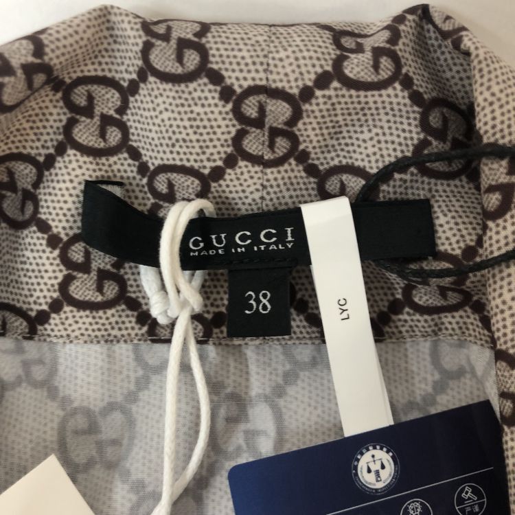 Gucci Gucci GG Logo Tie-Neck Dress Size 38 Size XS / US 0-2 / IT 36-38 - 3 Thumbnail
