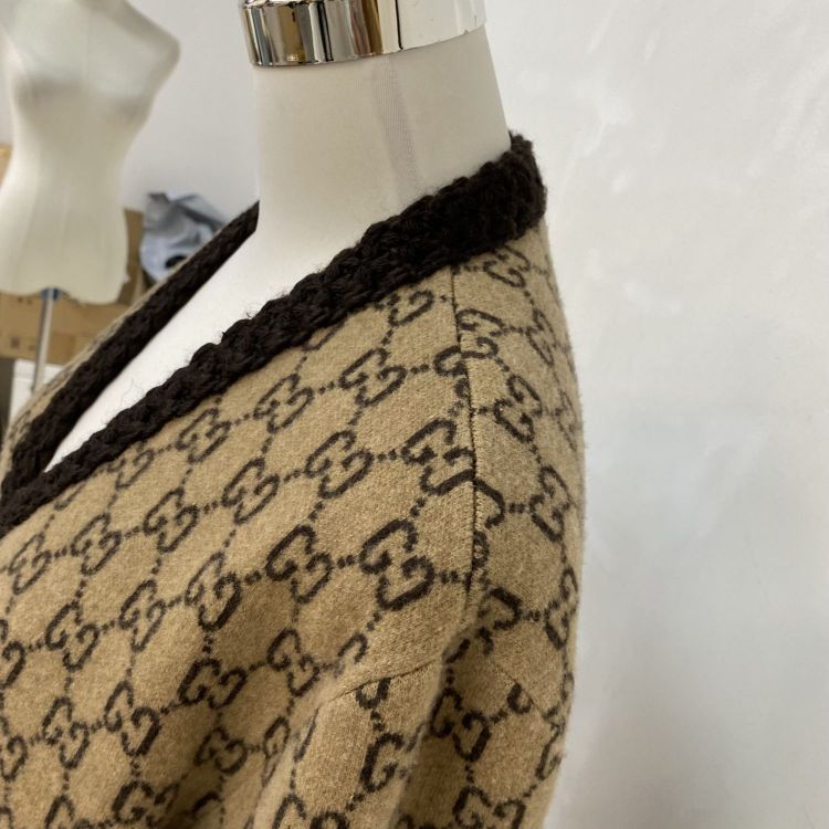 Gucci Gucci GG Monogram Cardigan Size M Size US M / EU 48-50 / 2 - 8 Thumbnail