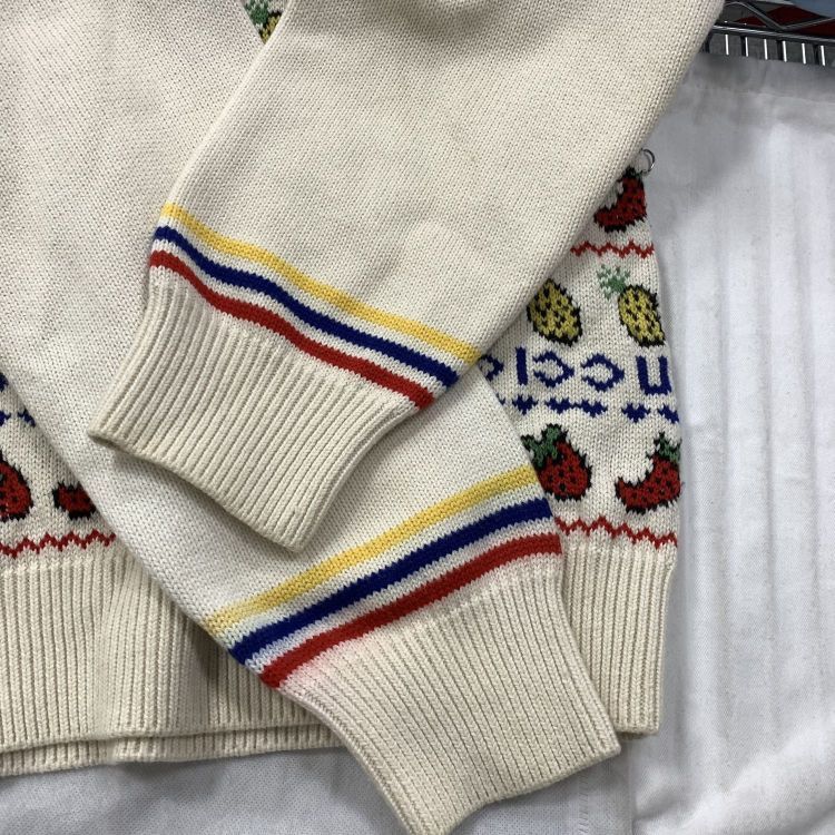 Gucci Gucci Fruit Pattern Knit Sweater Size L Size US L / EU 52-54 / 3 - 11 Thumbnail
