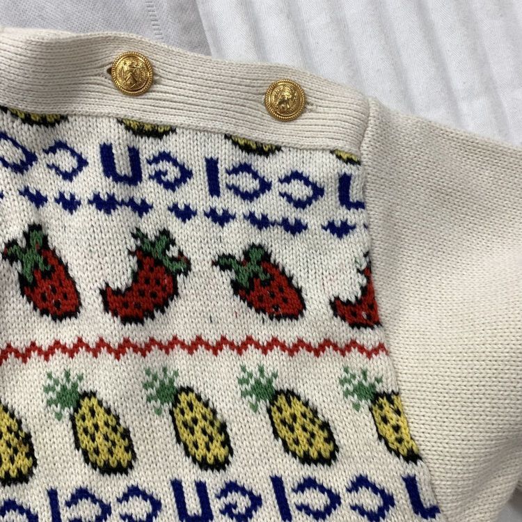Gucci Gucci Fruit Pattern Knit Sweater Size L Size US L / EU 52-54 / 3 - 8 Thumbnail